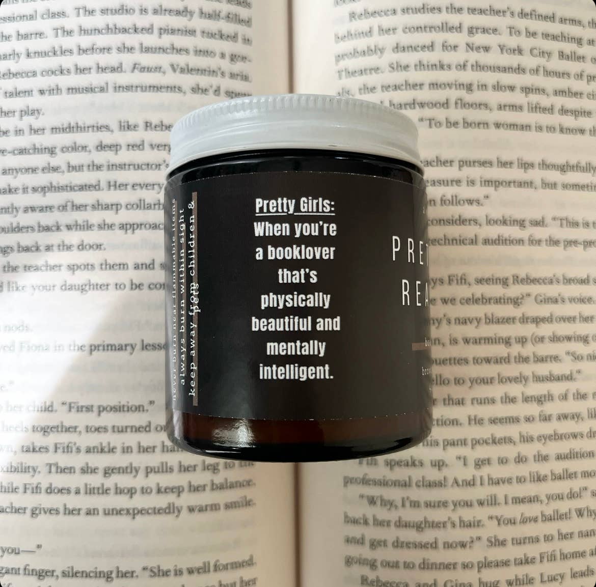 Pretty Girls Read Books - Bookish | Book Themed Candle